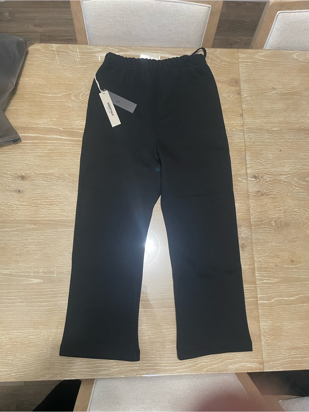 Fear of God ESSENTIALS Black Sweatpants with Logo - Picture 4 of 5
